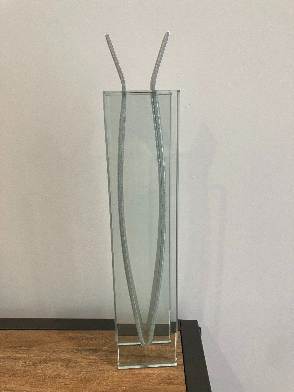 MoMA Peter Hewitt Tall Ribbon Vase 1996 Postmodern Glass Aluminum Vintage